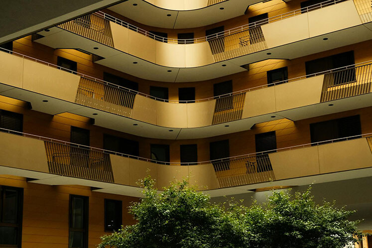 合同会社フェニックス